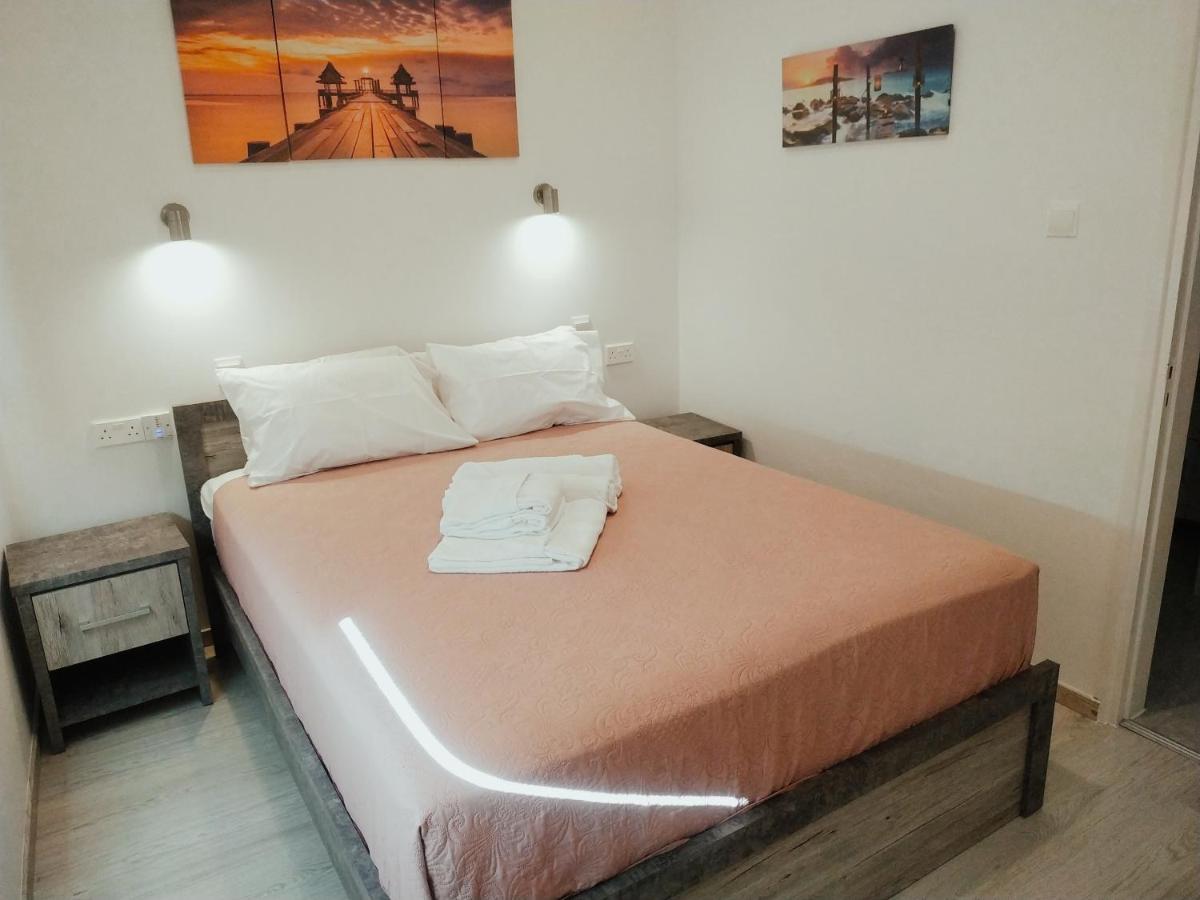 Charming Holiday Retreat Kato Paphos Apt 400M To The Beach Eksteriør billede