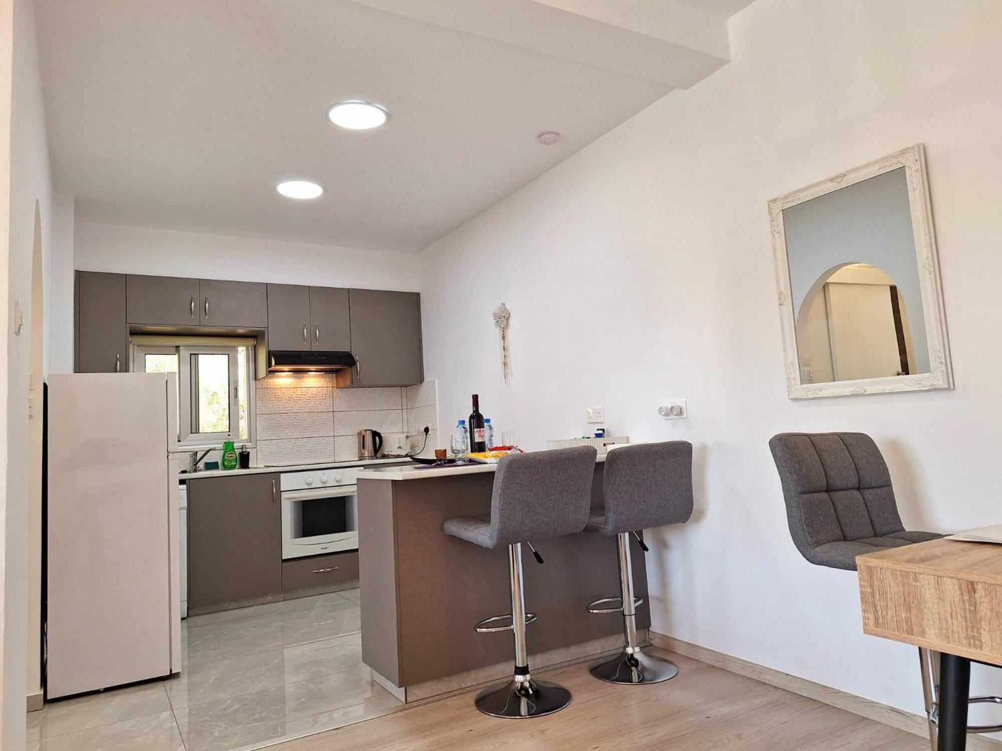 Charming Holiday Retreat Kato Paphos Apt 400M To The Beach Eksteriør billede