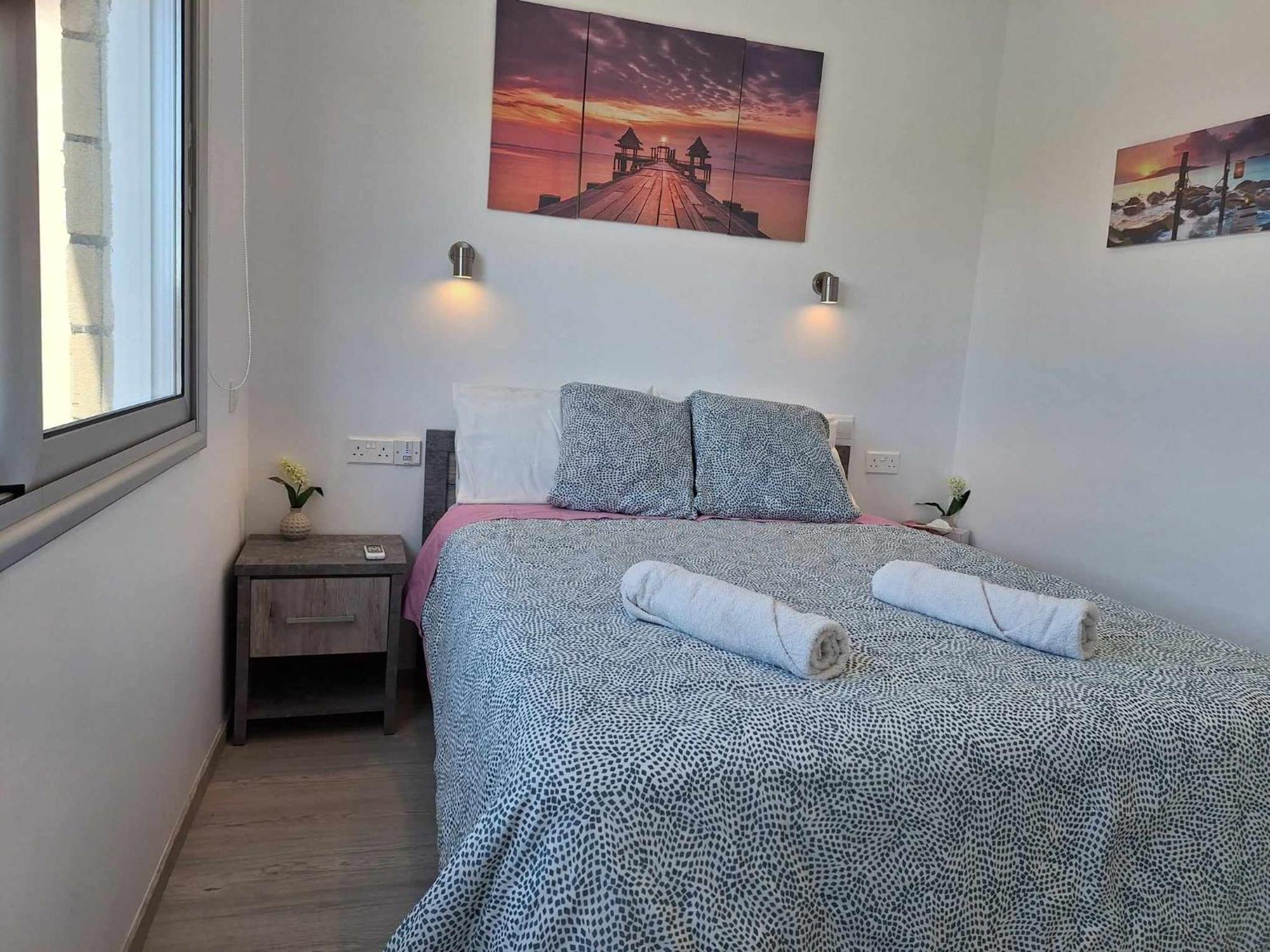 Charming Holiday Retreat Kato Paphos Apt 400M To The Beach Eksteriør billede