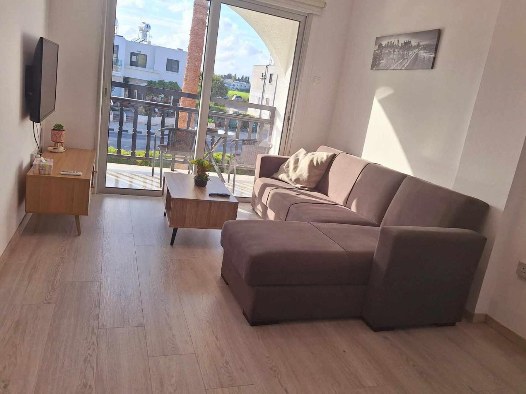 Charming Holiday Retreat Kato Paphos Apt 400M To The Beach Eksteriør billede